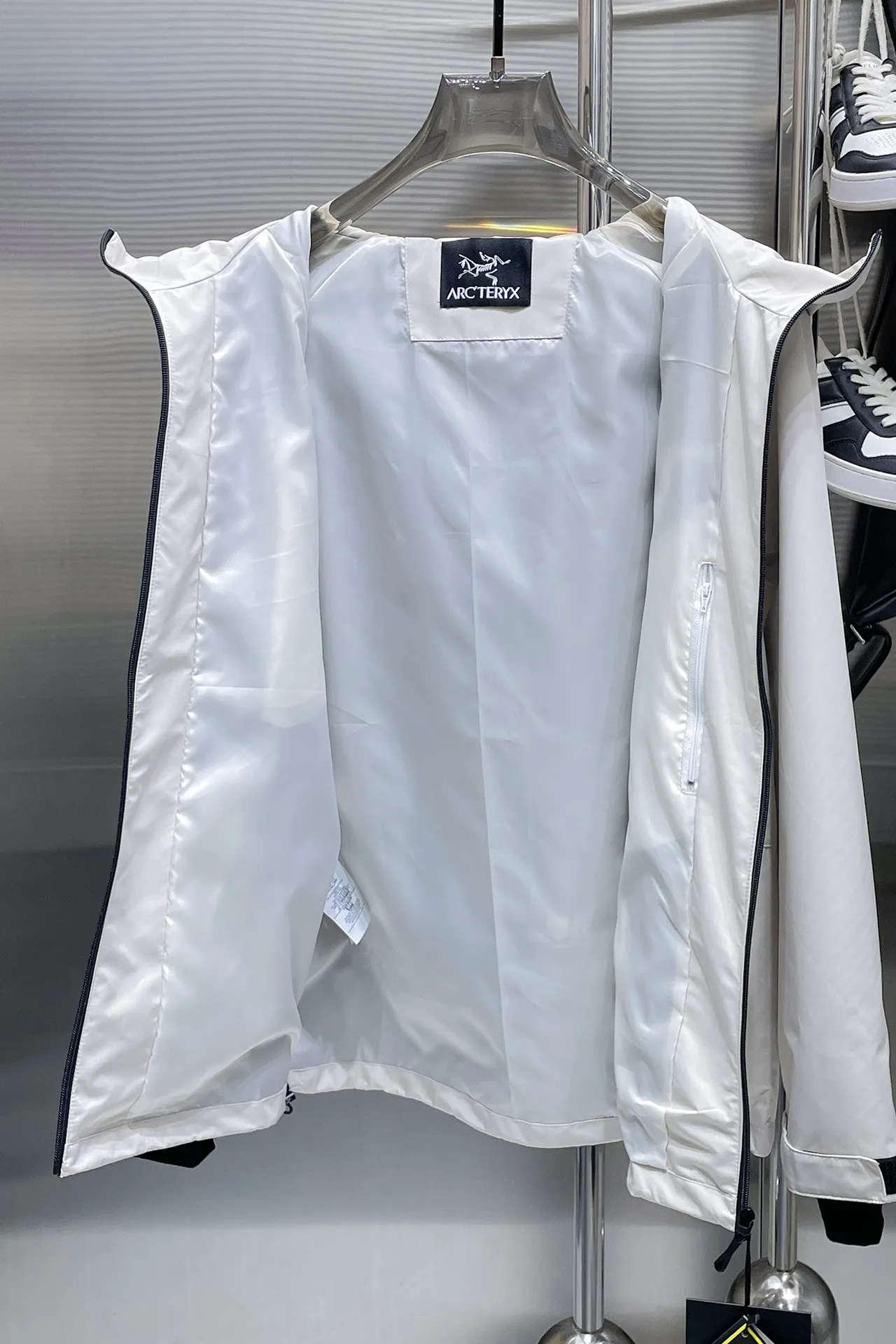 Same Style， ， 2026 New Arrival ， Original Premium Breathable ， ， ， Quality。 ， Sizes：M～3XL，